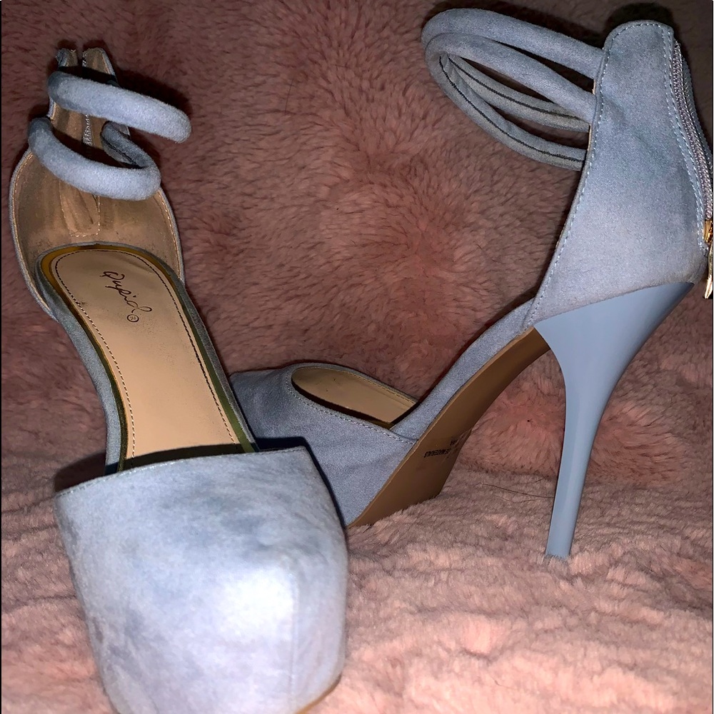 Ladies heels